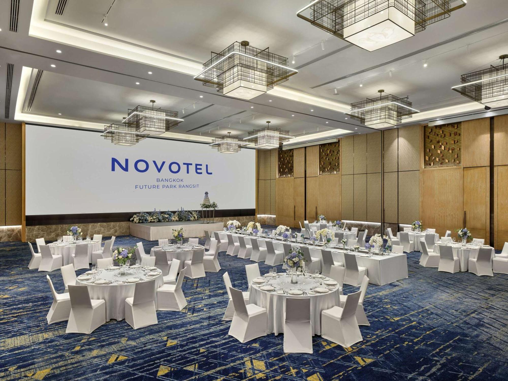 פאתום טאני Novotel Bangkok Future Park Rangsit מראה חיצוני תמונה